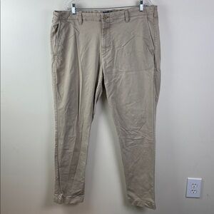 Gap Khakis Lived In Chino Slim Stretch